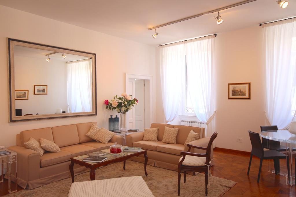 Spalletti Trivelli - Small Luxury Of The World Rom